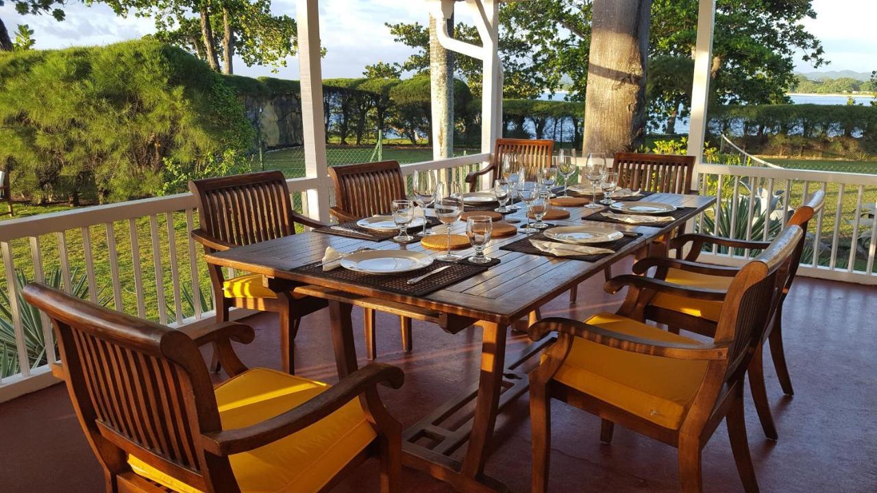 Llantrissant Beachcliff Villa 内格里尔 外观 照片