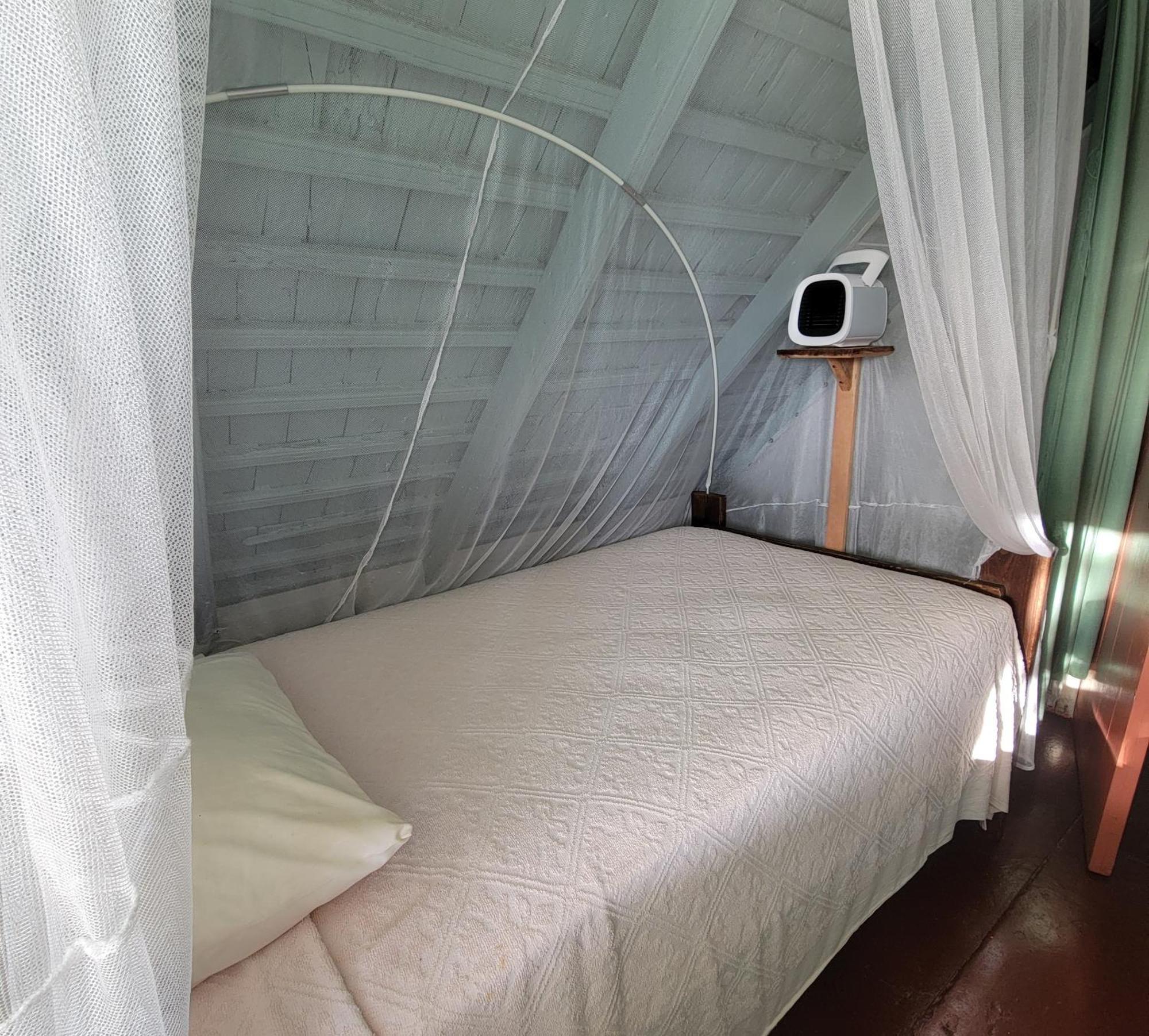 Llantrissant Beachcliff Villa 内格里尔 外观 照片